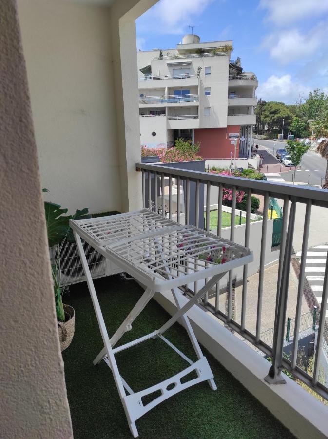 Port Studio Piscine, Parking, Prive,Navette Aeroport แอกด์ ภายนอก รูปภาพ