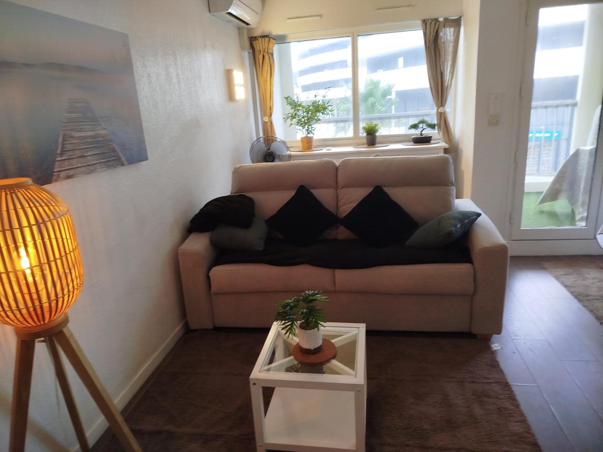 Port Studio Piscine, Parking, Prive,Navette Aeroport แอกด์ ภายนอก รูปภาพ